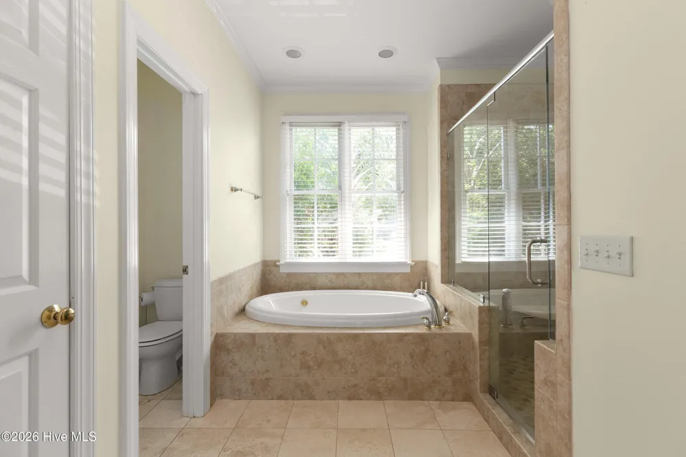 2109 Bay Colony Lane Wilmington, NC 28405