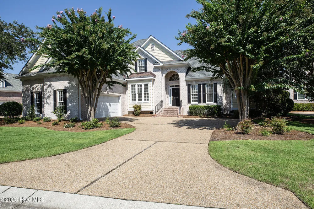 2109 Bay Colony Lane Wilmington, NC 28405