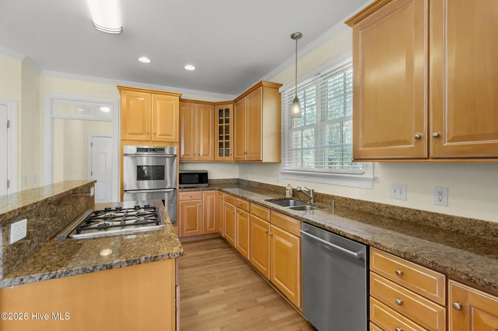 2109 Bay Colony Lane Wilmington, NC 28405