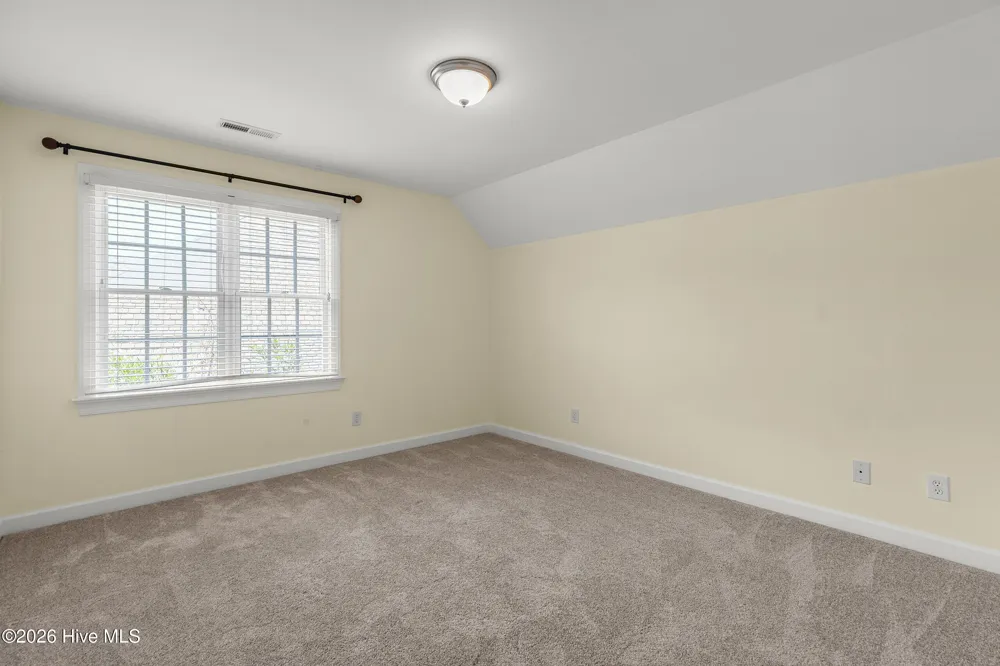 2109 Bay Colony Lane Wilmington, NC 28405