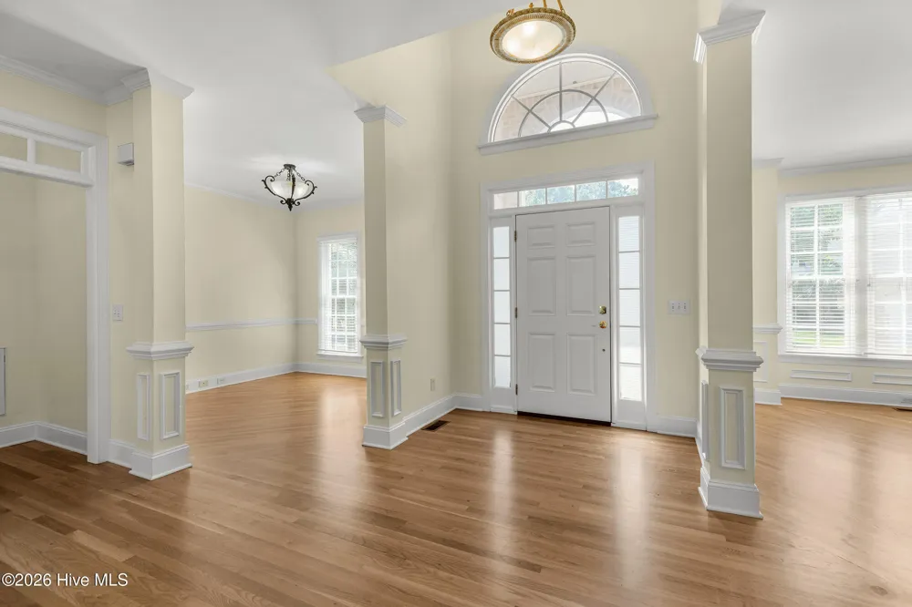 2109 Bay Colony Lane Wilmington, NC 28405