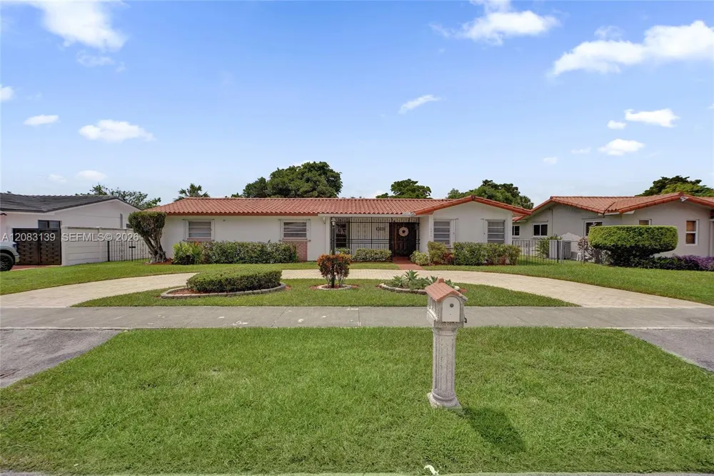 10214 SW 26th Ter Miami, FL 33165