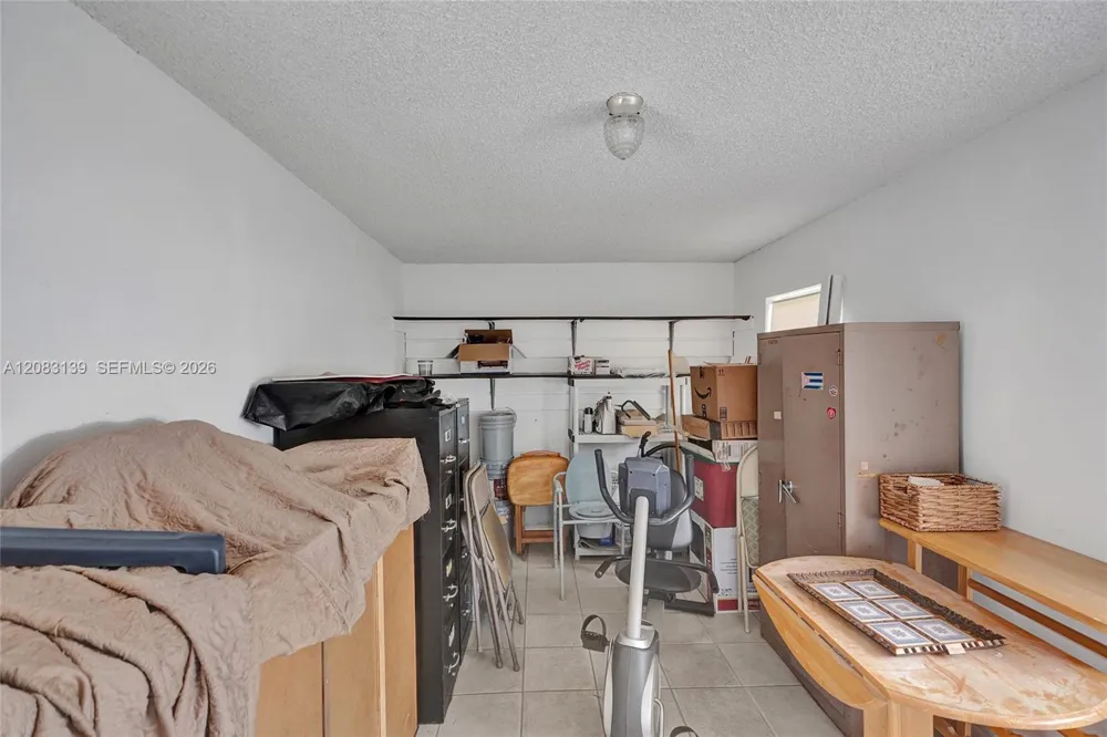 10214 SW 26th Ter Miami, FL 33165