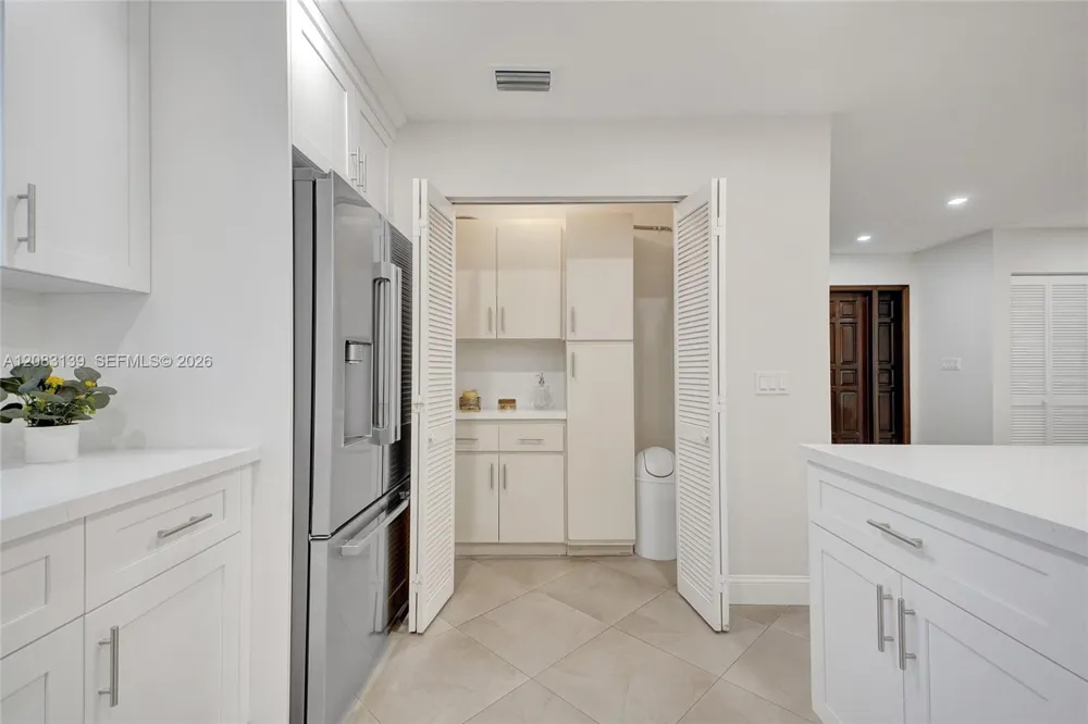 10214 SW 26th Ter Miami, FL 33165