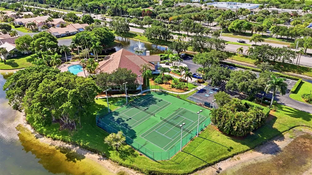 10725 PELICAN DRIVE Wellington, FL 33414