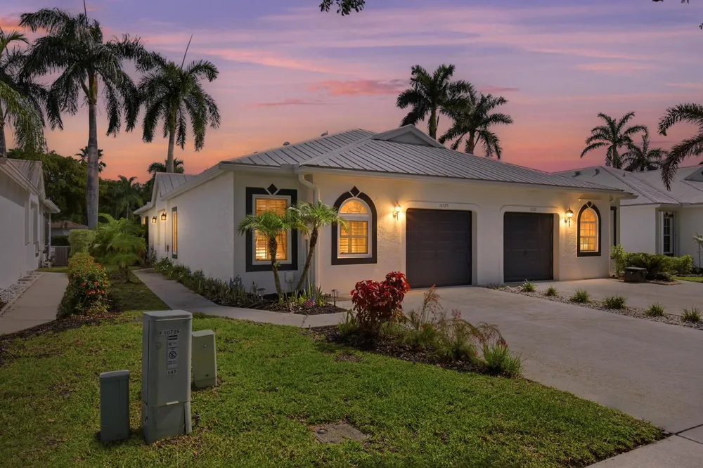 10725 PELICAN DRIVE Wellington, FL 33414