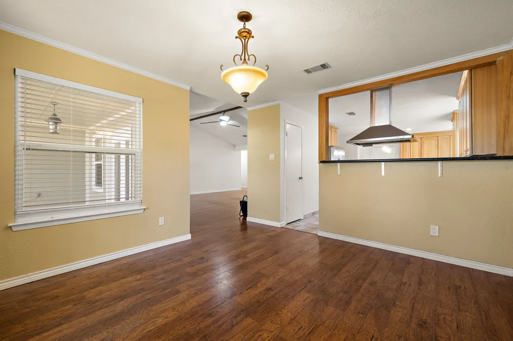 11608 Tanglebriar Trail Austin, TX 78750
