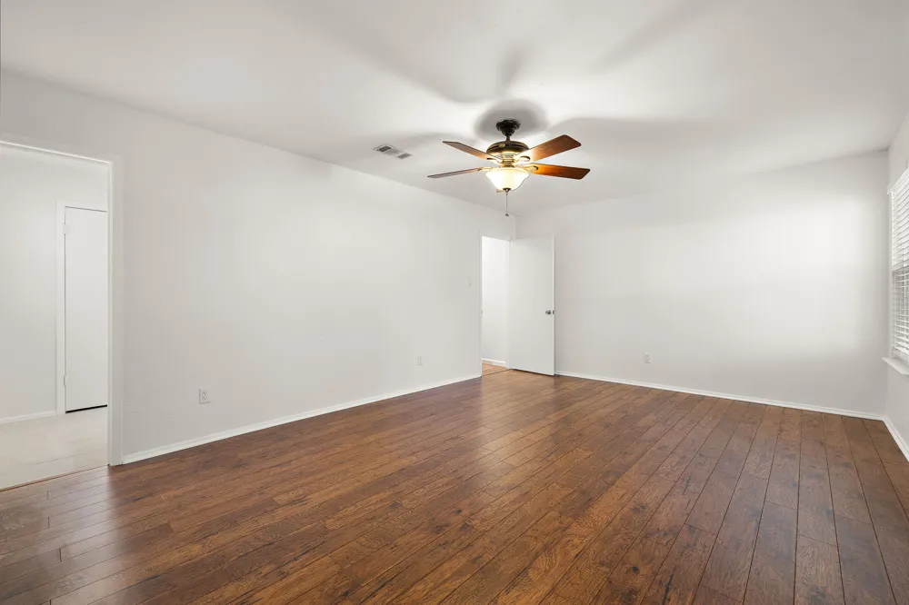 11608 Tanglebriar Trail Austin, TX 78750
