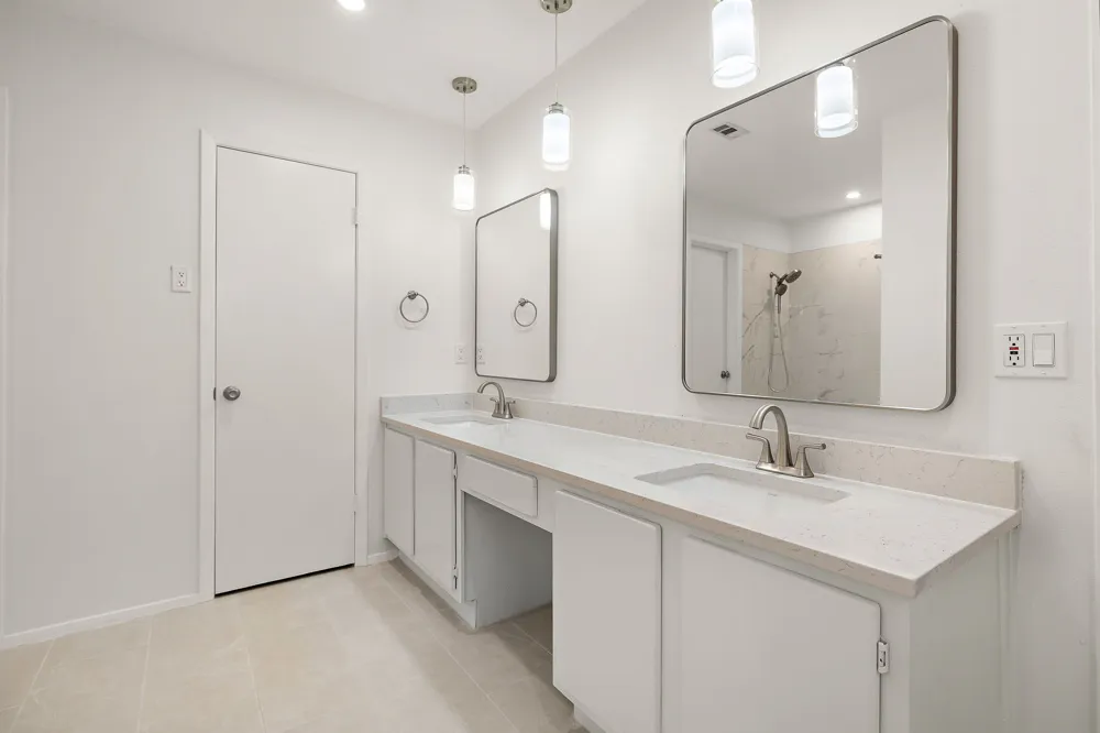11608 Tanglebriar Trail Austin, TX 78750