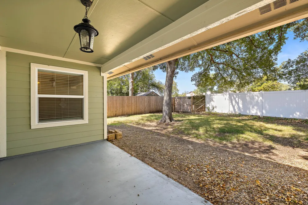 11608 Tanglebriar Trail Austin, TX 78750