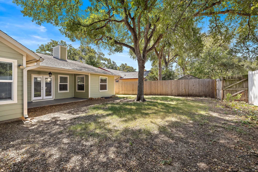 11608 Tanglebriar Trail Austin, TX 78750