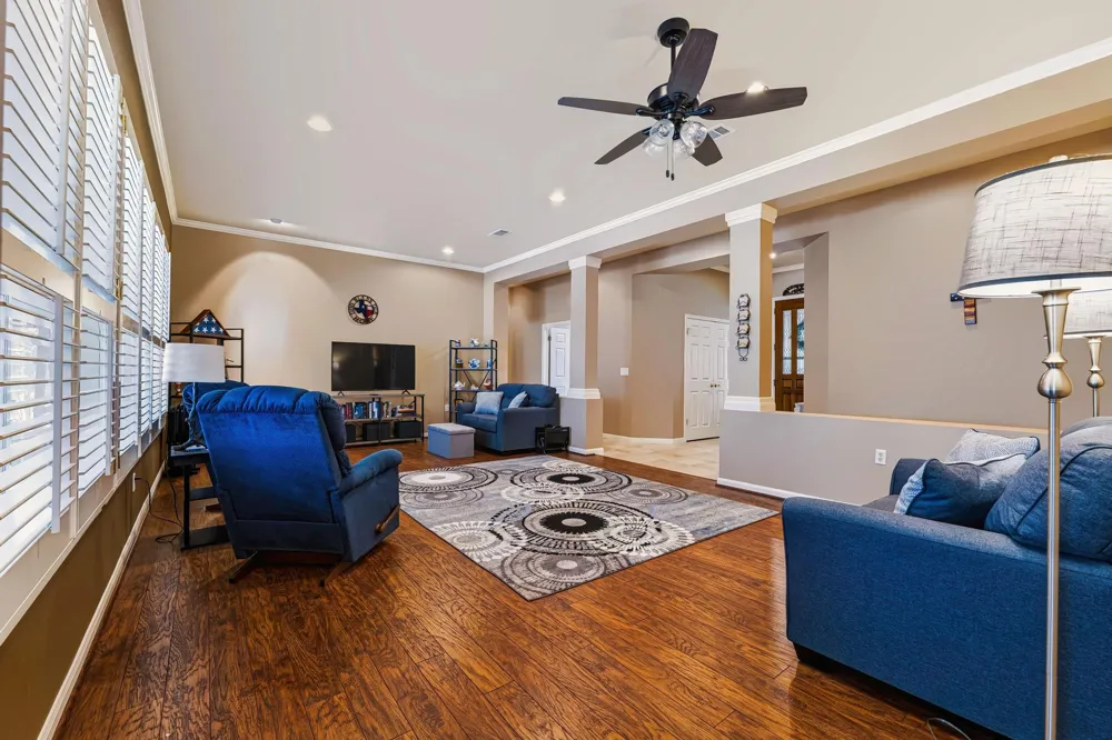 133 Cattle Trail Way Georgetown, TX 78633