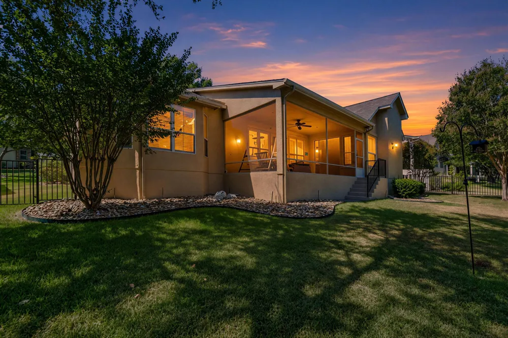 133 Cattle Trail Way Georgetown, TX 78633