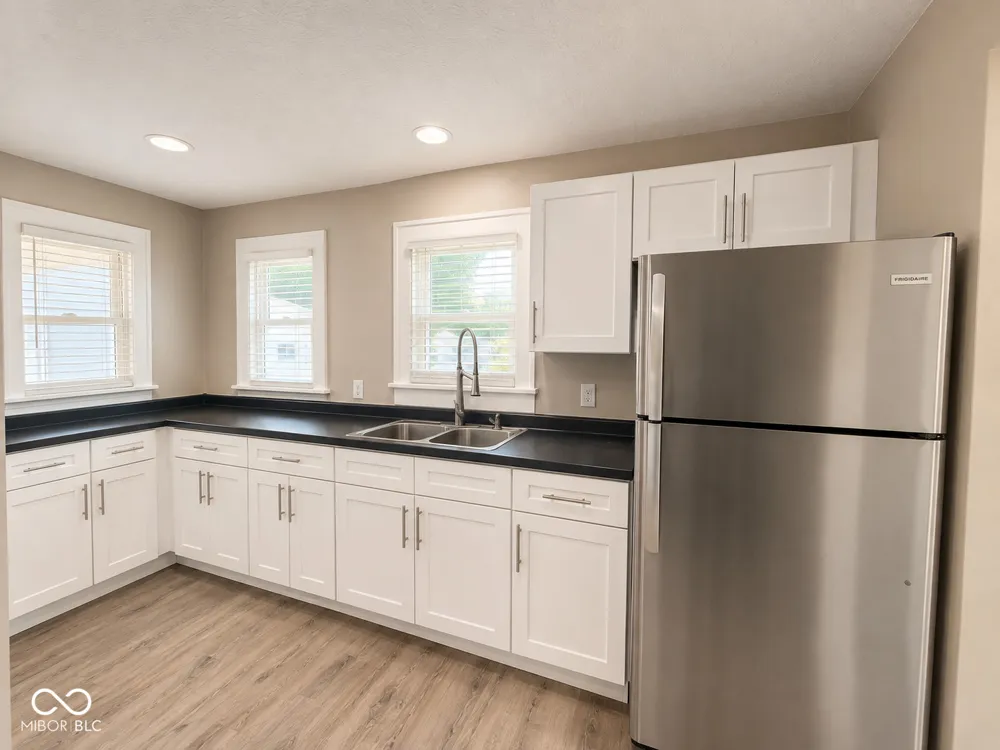 241 Ringwood Way Anderson, IN 46013