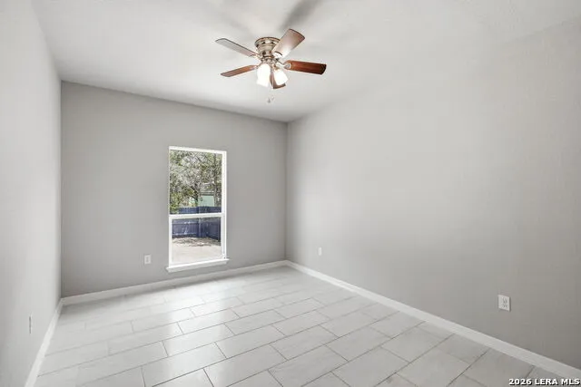 1224 BLUERIDGE DR Canyon Lake, TX 78133