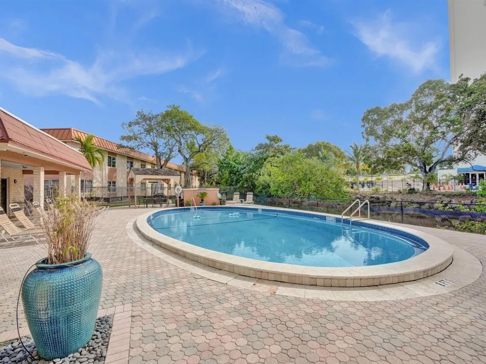 12 NE 19TH COURT #112A Wilton Manors, FL 33305