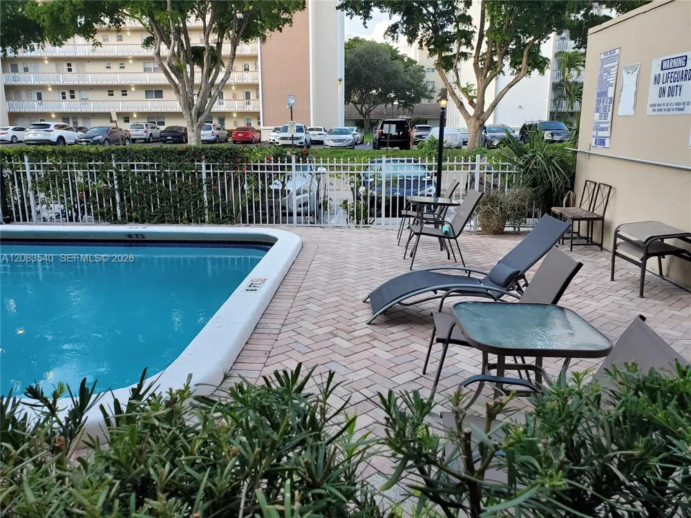1300 Moffett St #110 Hallandale Beach, FL 33009