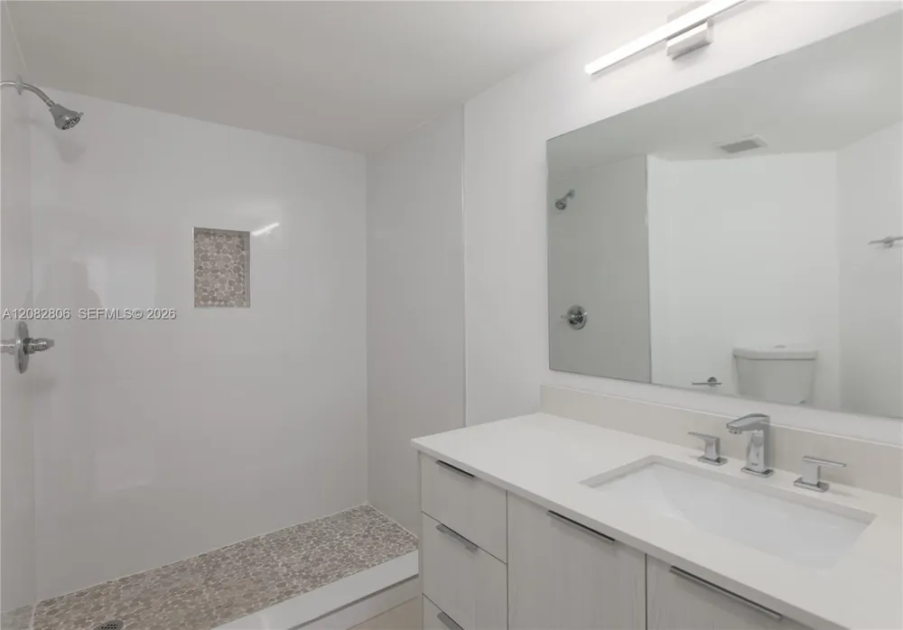 10241 NW 9 STREET CIR #109-5 Miami, FL 33172