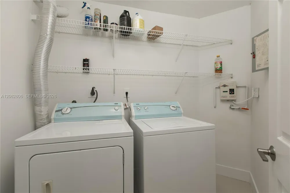 10241 NW 9 STREET CIR #109-5 Miami, FL 33172