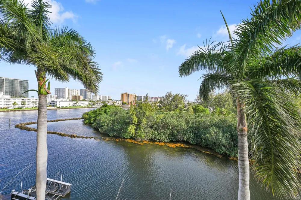 2880 NE 14th Street Causeway #413 Pompano Beach, FL 33062