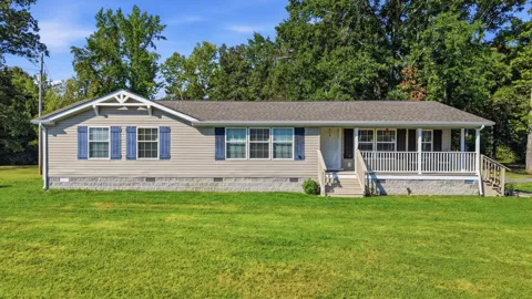 2133 Charles Road