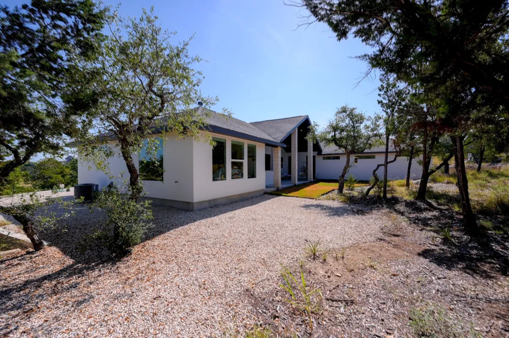 252 Kellog Fischer, TX 78623