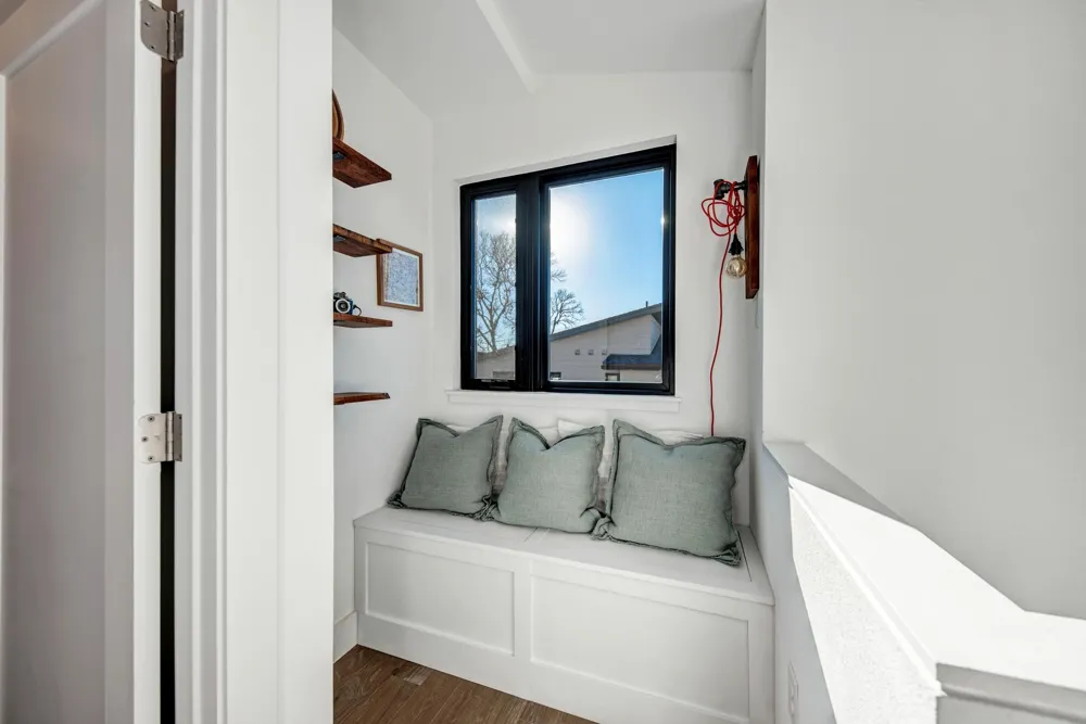 1205 Deloney Street #B Austin, TX 78721