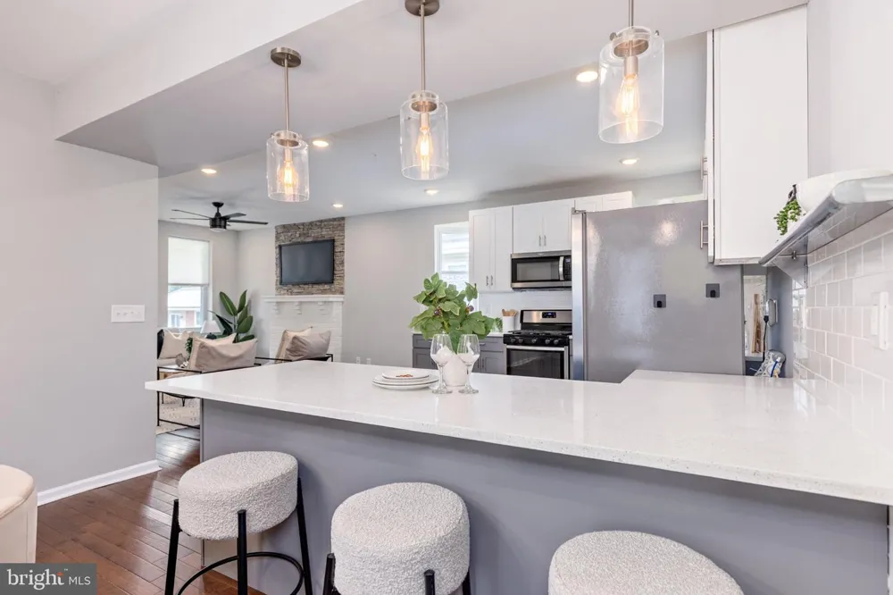 2910 BAYONNE AVENUE Baltimore, MD 21214