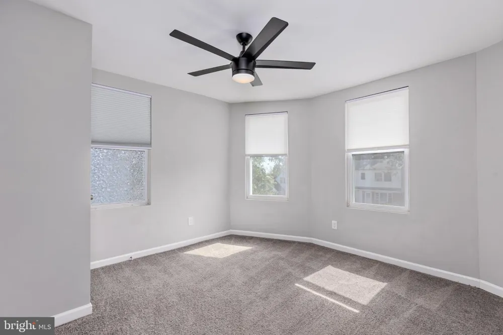 2910 BAYONNE AVENUE Baltimore, MD 21214