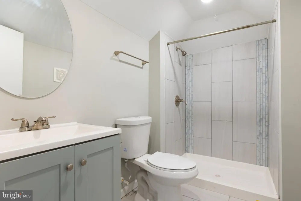 2910 BAYONNE AVENUE Baltimore, MD 21214
