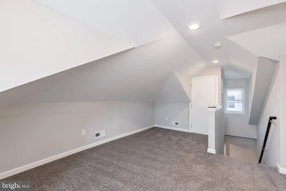 2910 BAYONNE AVENUE Baltimore, MD 21214