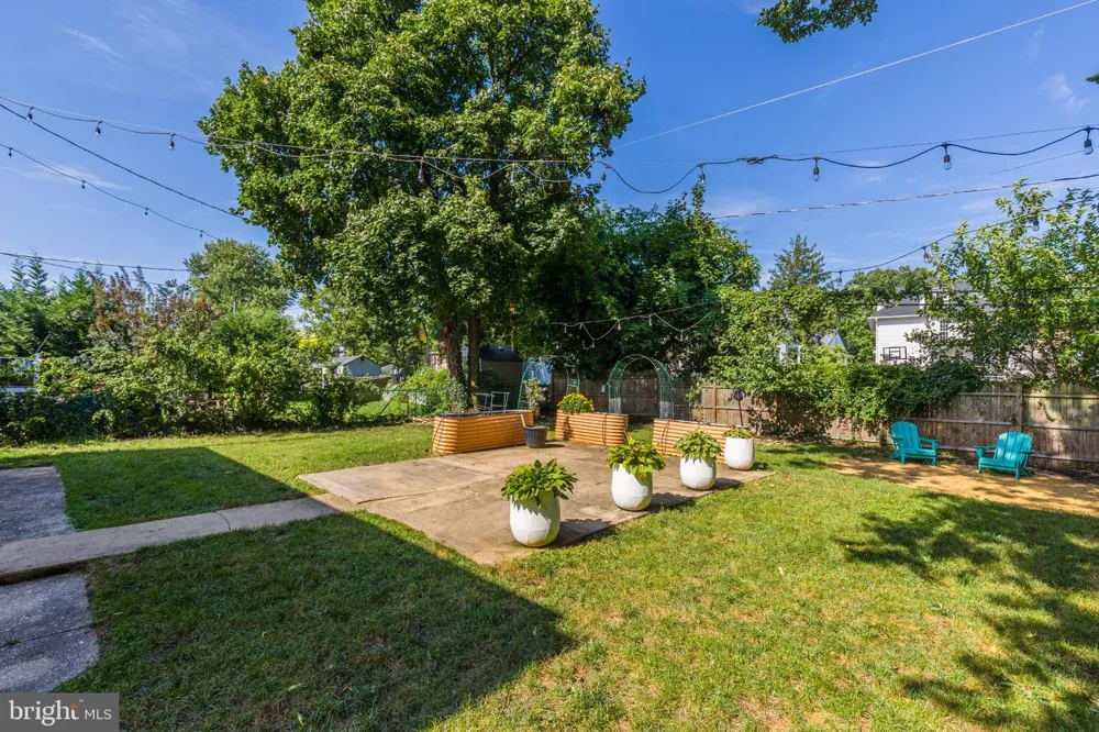2910 BAYONNE AVENUE Baltimore, MD 21214