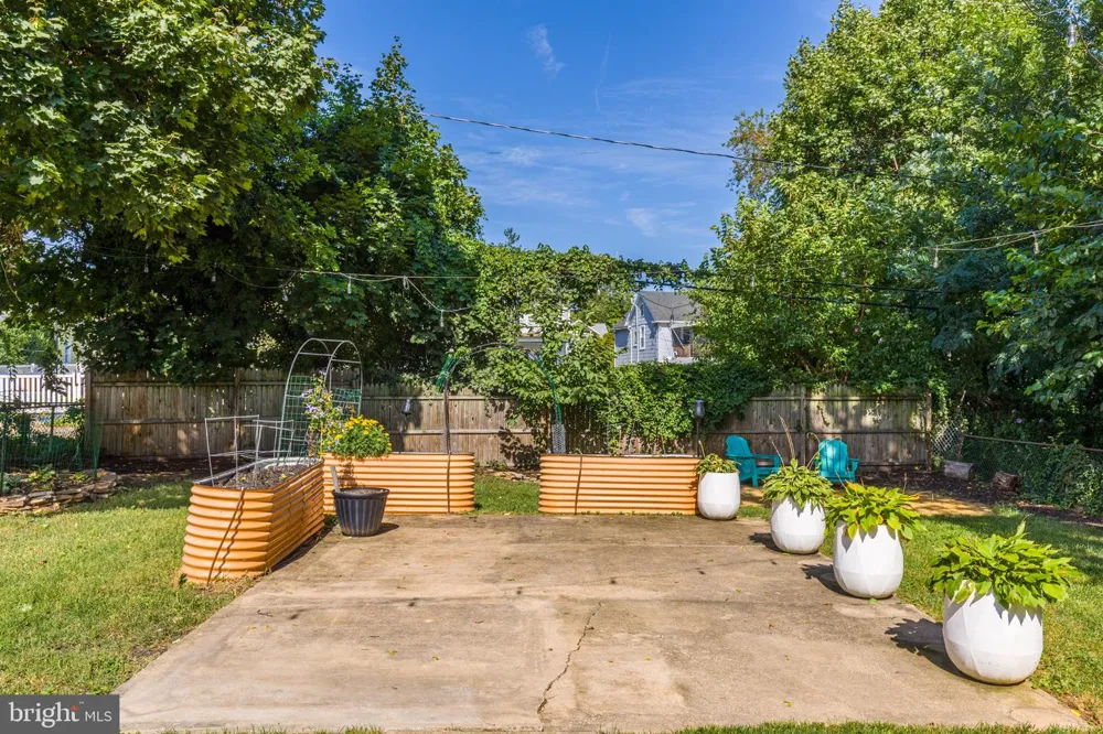 2910 BAYONNE AVENUE Baltimore, MD 21214