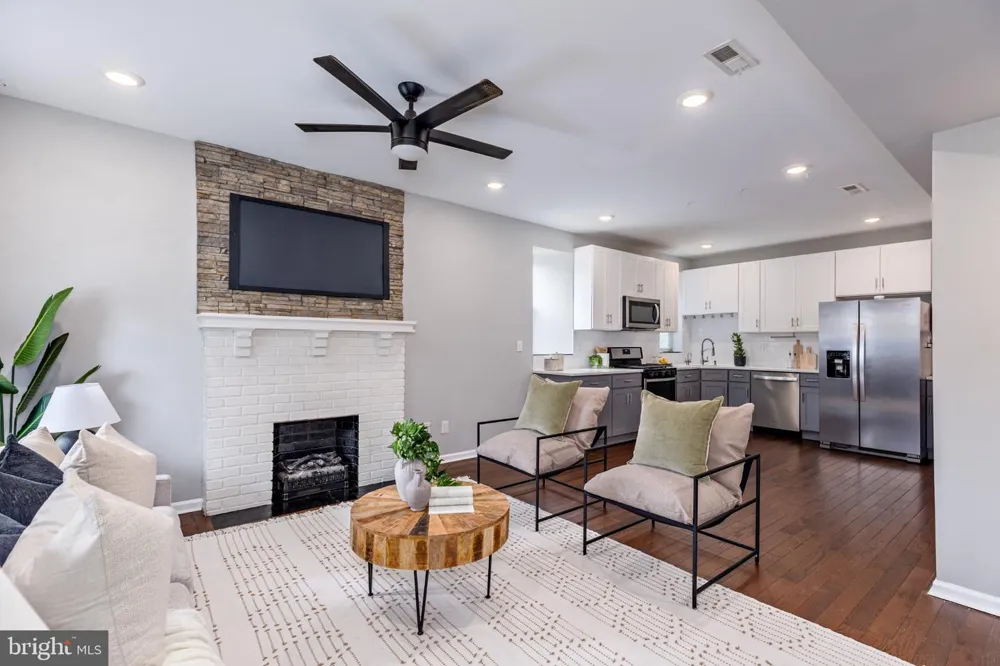 2910 BAYONNE AVENUE Baltimore, MD 21214