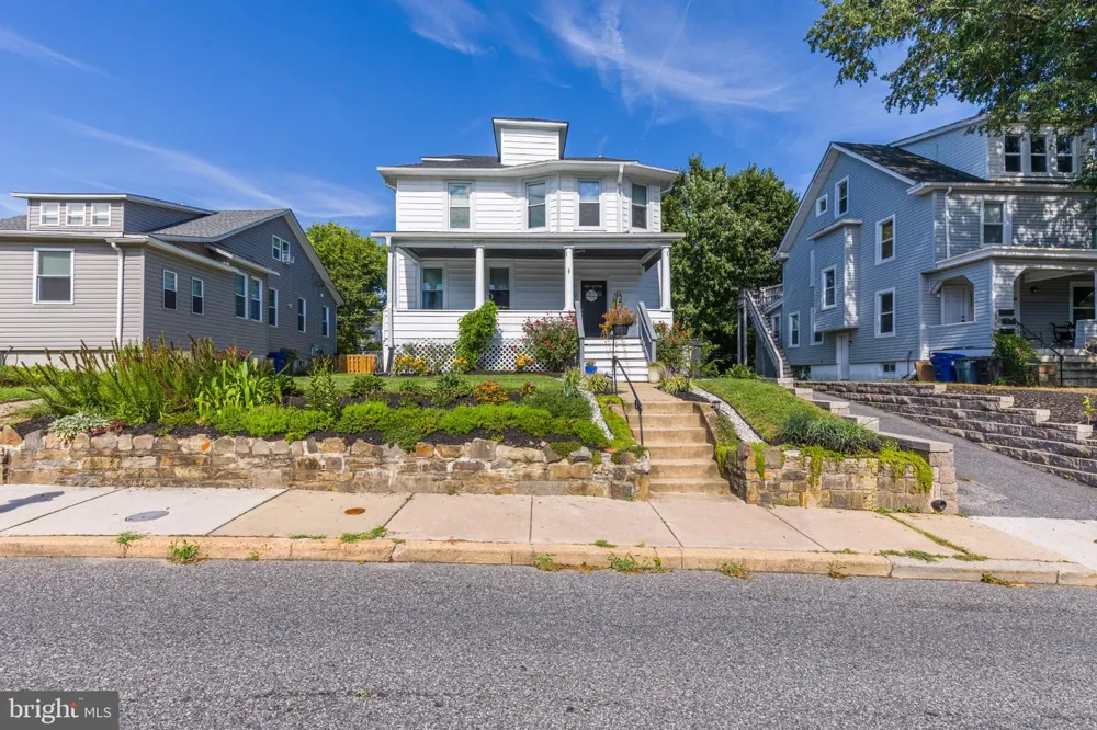 2910 BAYONNE AVENUE Baltimore, MD 21214
