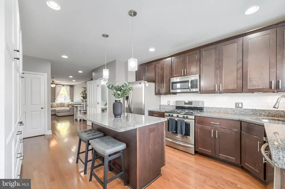 1016 MCDONOGH STREET Baltimore, MD 21205