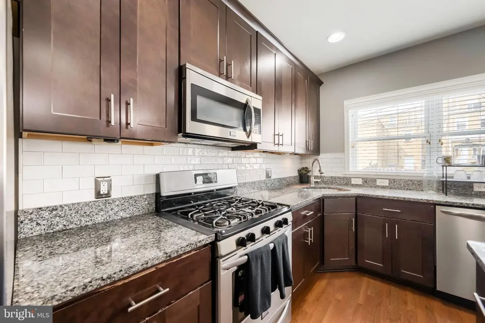 1016 MCDONOGH STREET Baltimore, MD 21205