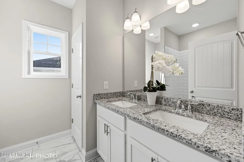 203 Holly Sands Loop Holly Ridge, NC 28445