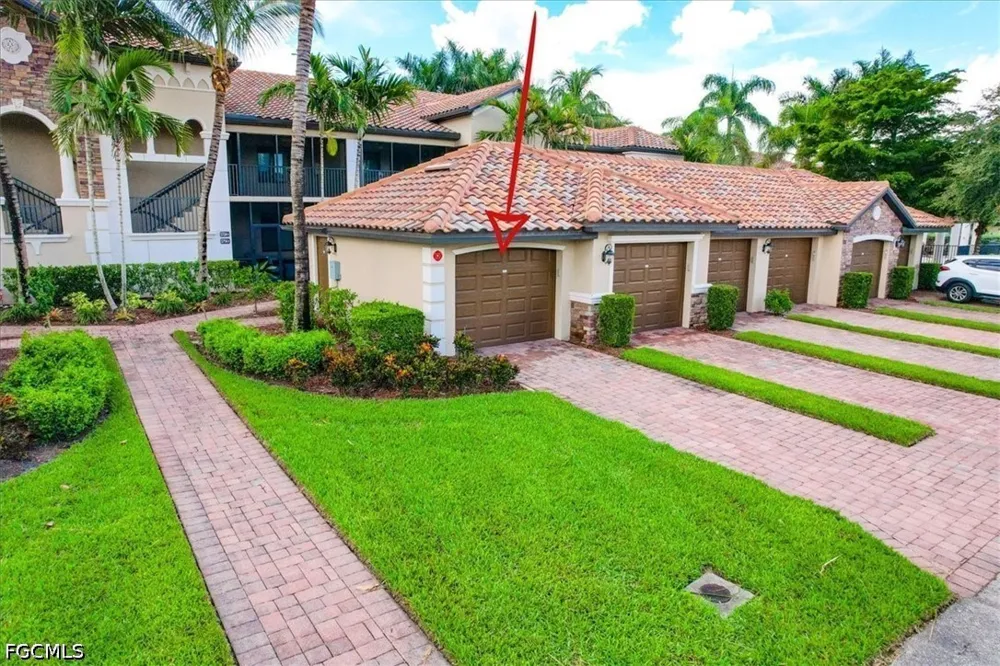 Bridgetown Court #5714 Bonita Springs, FL 34135