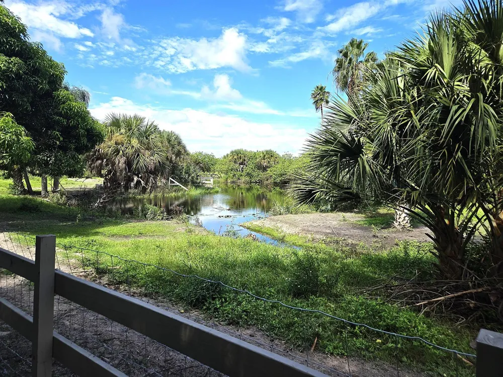2219 County Road 721 Loop Moore Haven, FL 33471