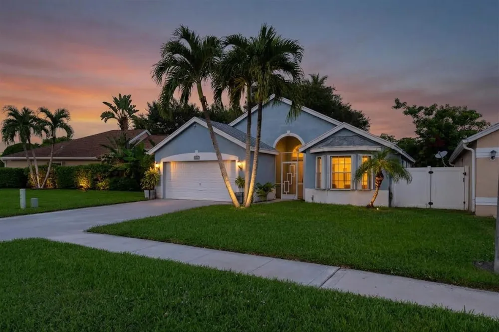 103 Saddle Trail Royal Palm Beach, FL 33411