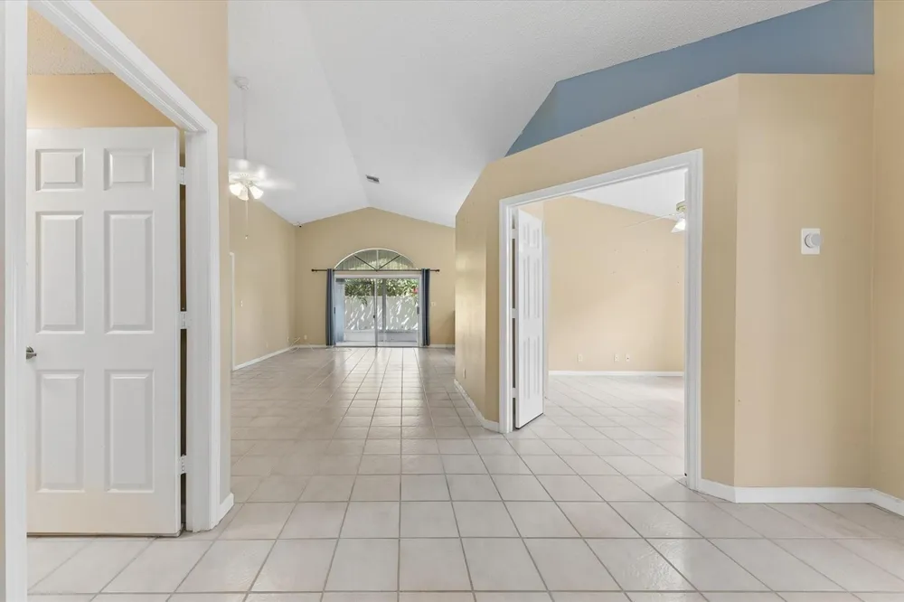 103 Saddle Trail Royal Palm Beach, FL 33411