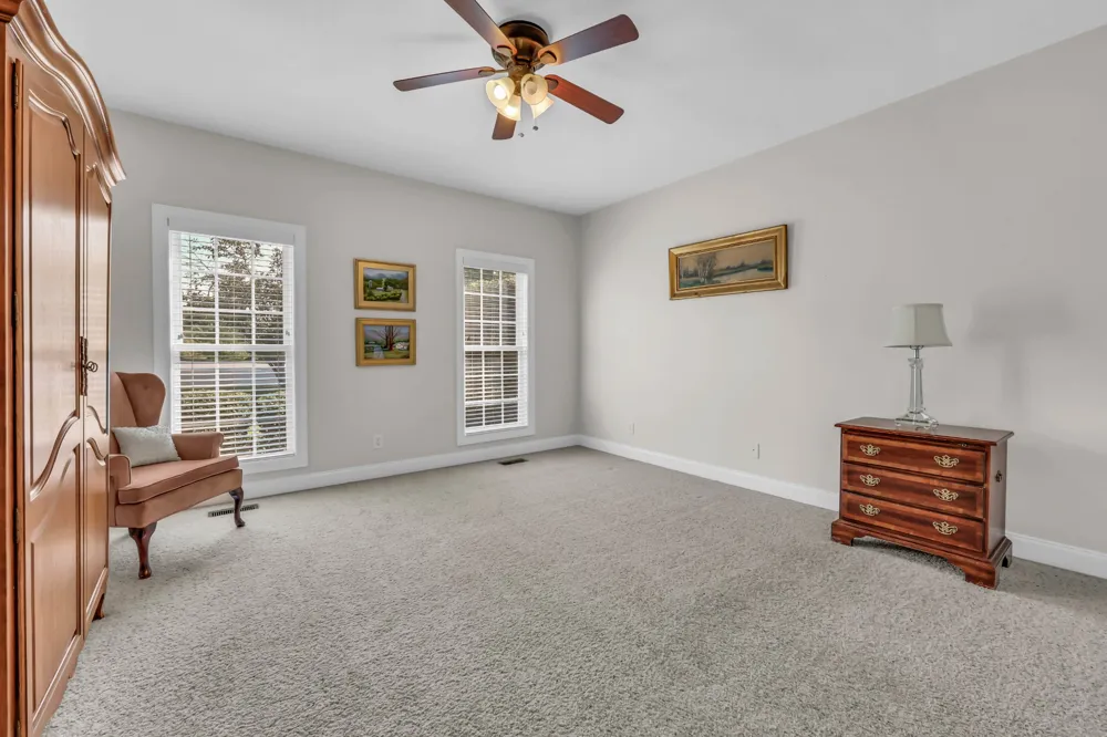 3009 Edgemont Dr Clarksville, TN 37043