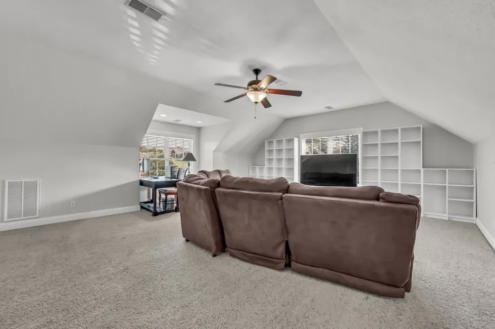 3009 Edgemont Dr Clarksville, TN 37043