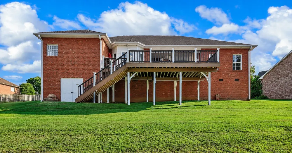 3009 Edgemont Dr Clarksville, TN 37043