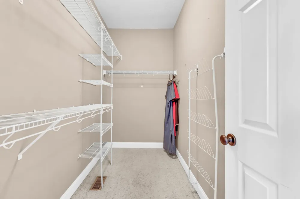 3009 Edgemont Dr Clarksville, TN 37043