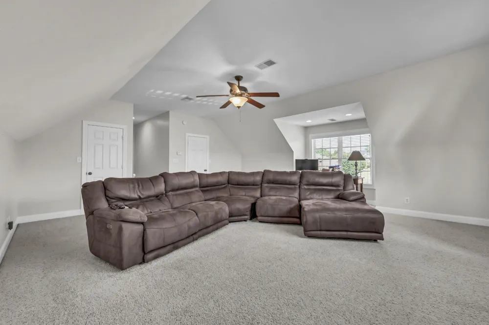 3009 Edgemont Dr Clarksville, TN 37043