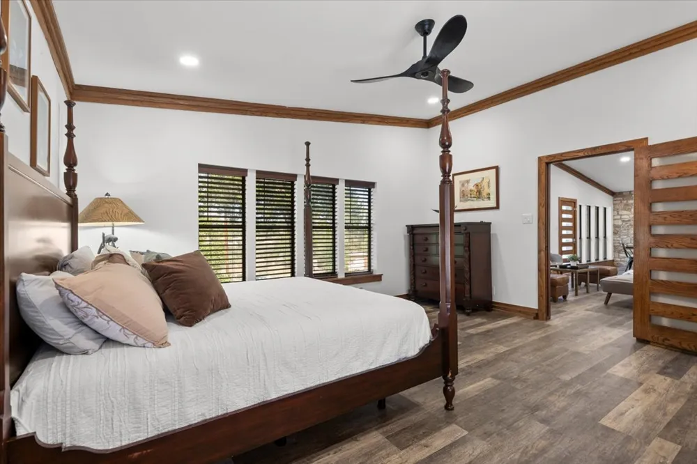 119 Vicinity Trail Spicewood, TX 78669