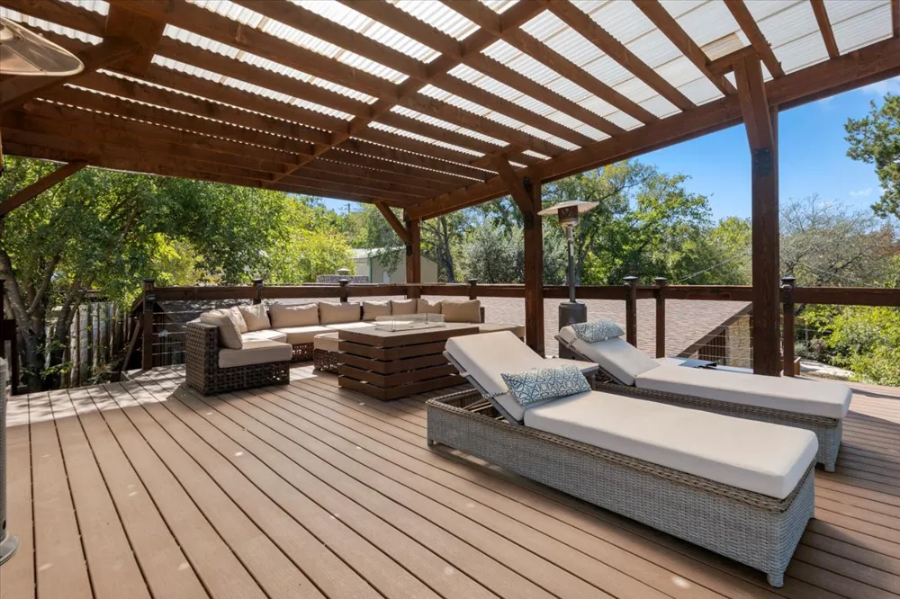 119 Vicinity Trail Spicewood, TX 78669