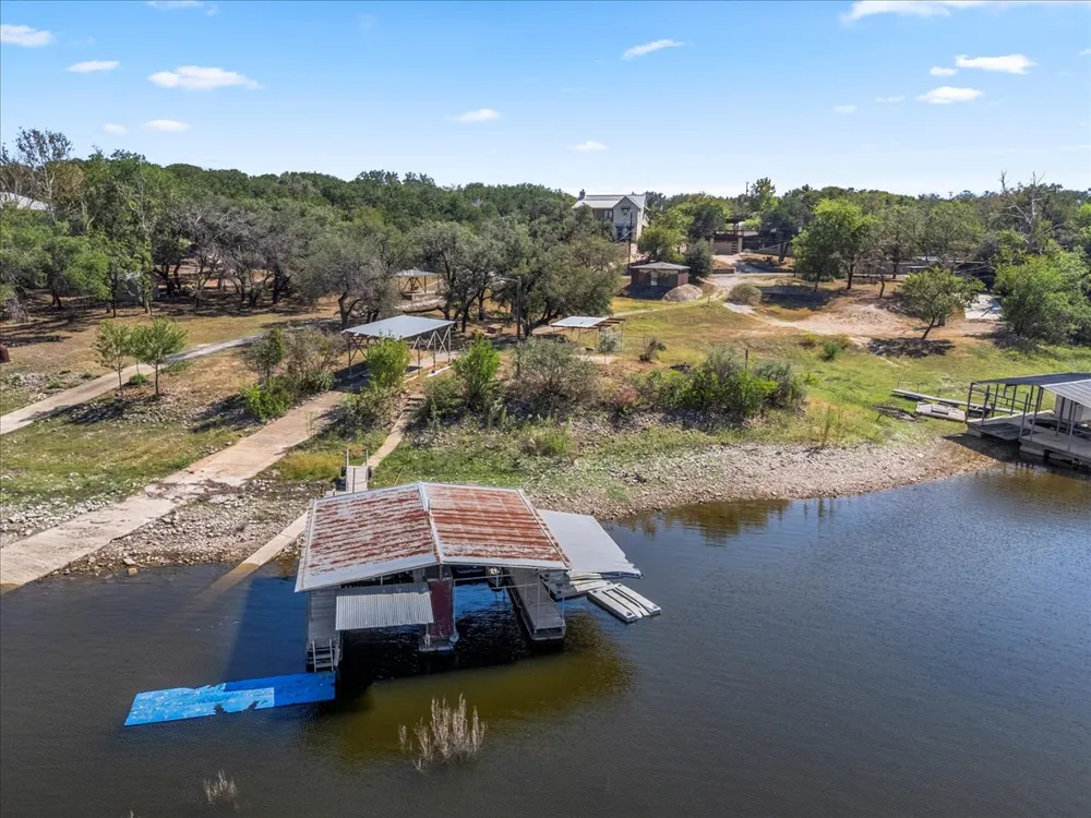 119 Vicinity Trail Spicewood, TX 78669